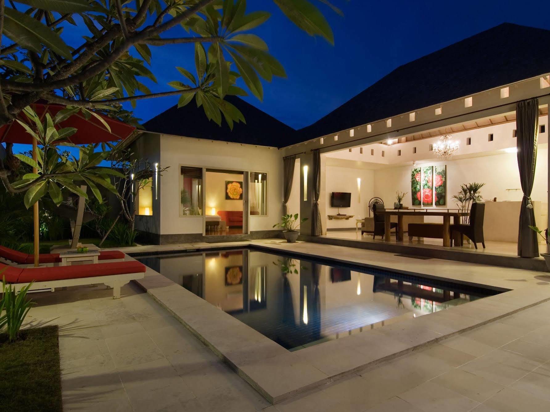 Kamuela Villas Seminyak Dış mekan fotoğraf