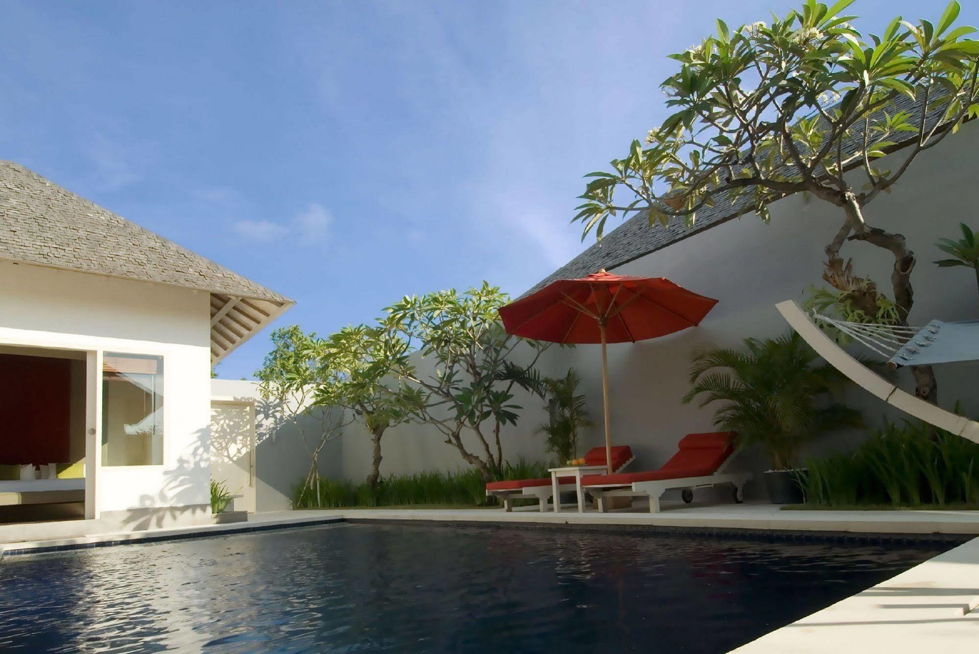 Kamuela Villas Seminyak Dış mekan fotoğraf